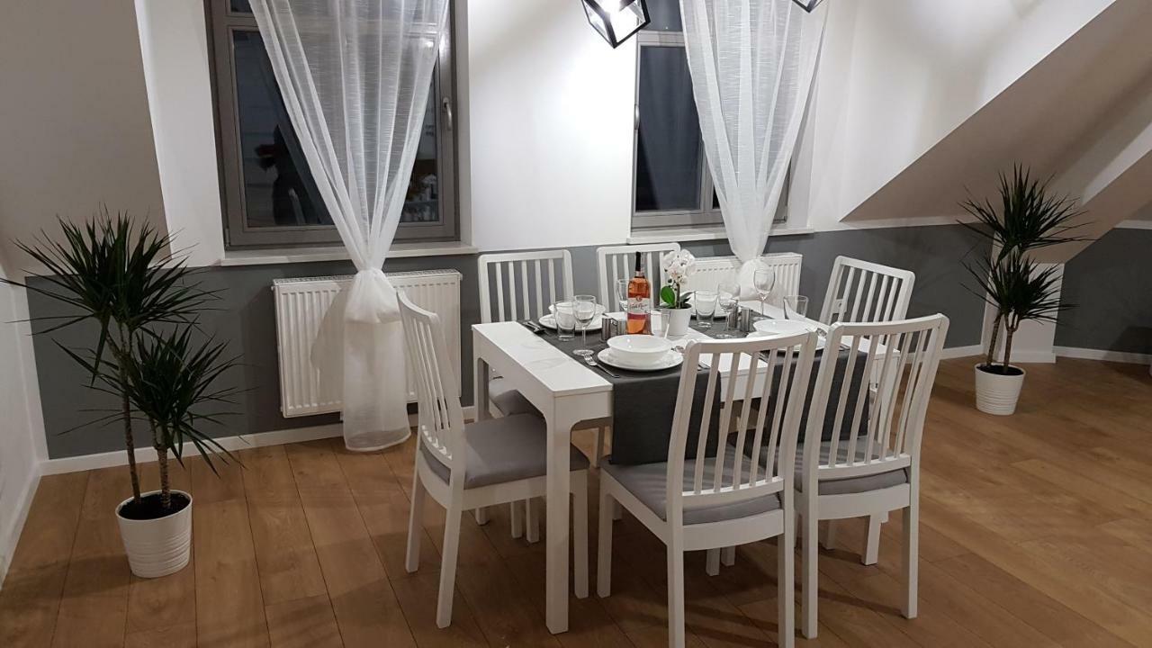 Готель Apartament Szczesliwa 13 Величка Екстер'єр фото